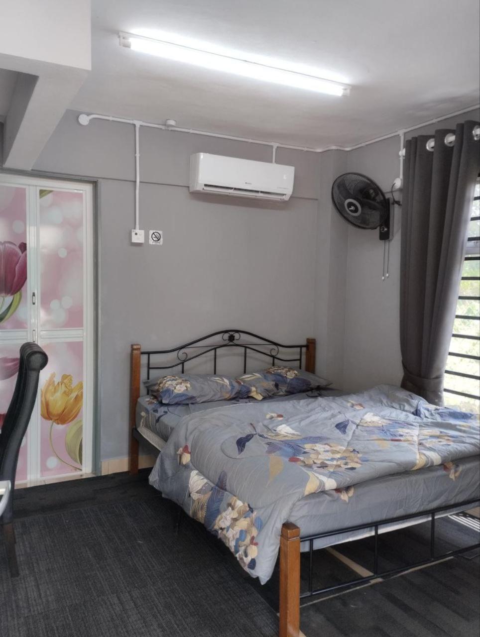 Sh Homestay Kota Bharu Exteriör bild