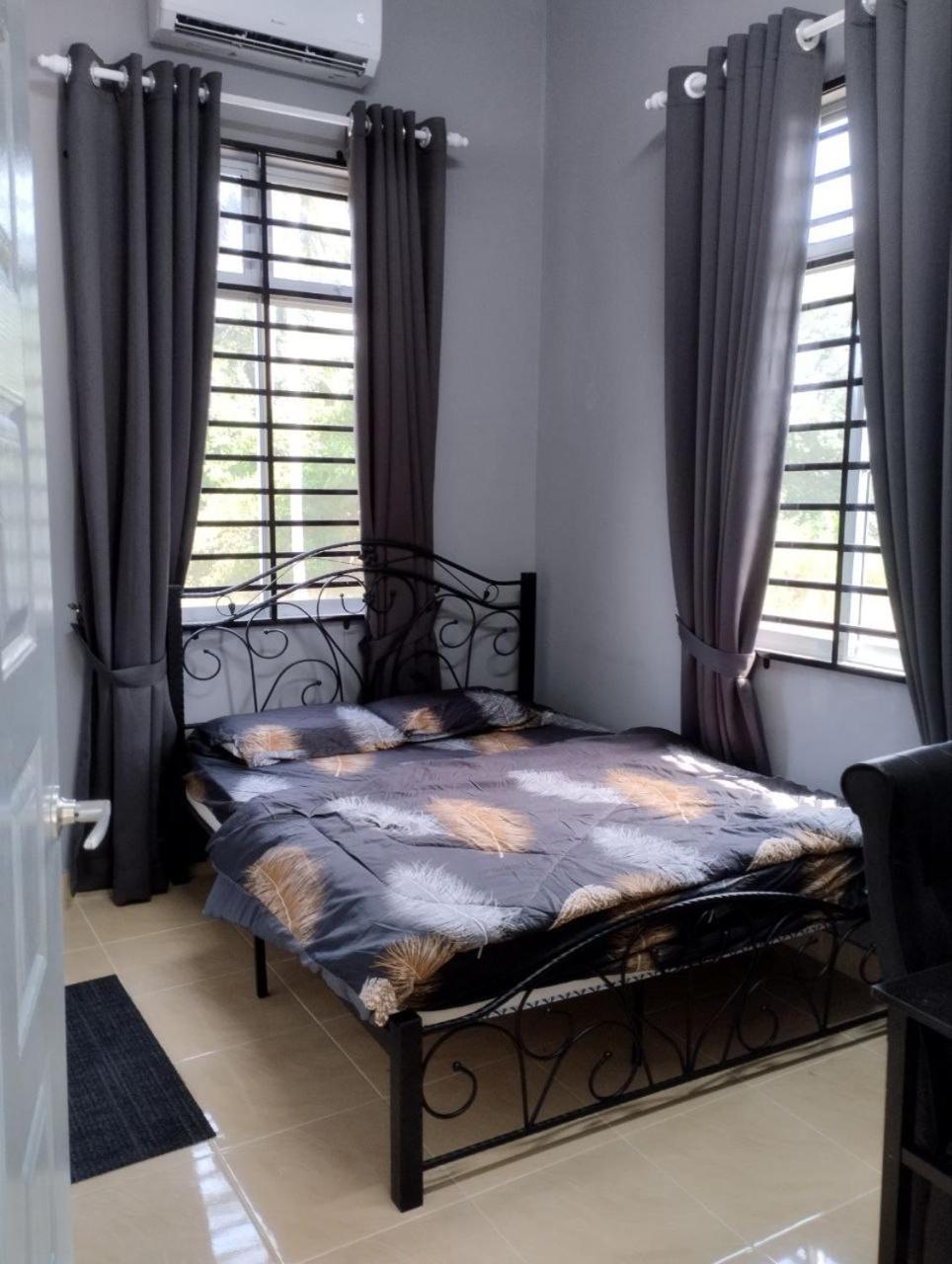 Sh Homestay Kota Bharu Exteriör bild